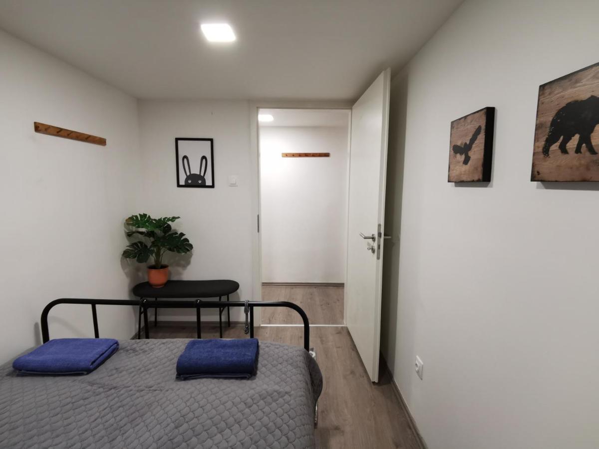Smile Miko Apartment By Castle บูดาเปสต์ ภายนอก รูปภาพ